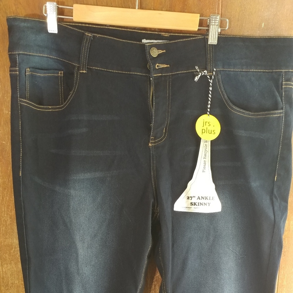 Paris Blues junior plus ankle skinny size 22